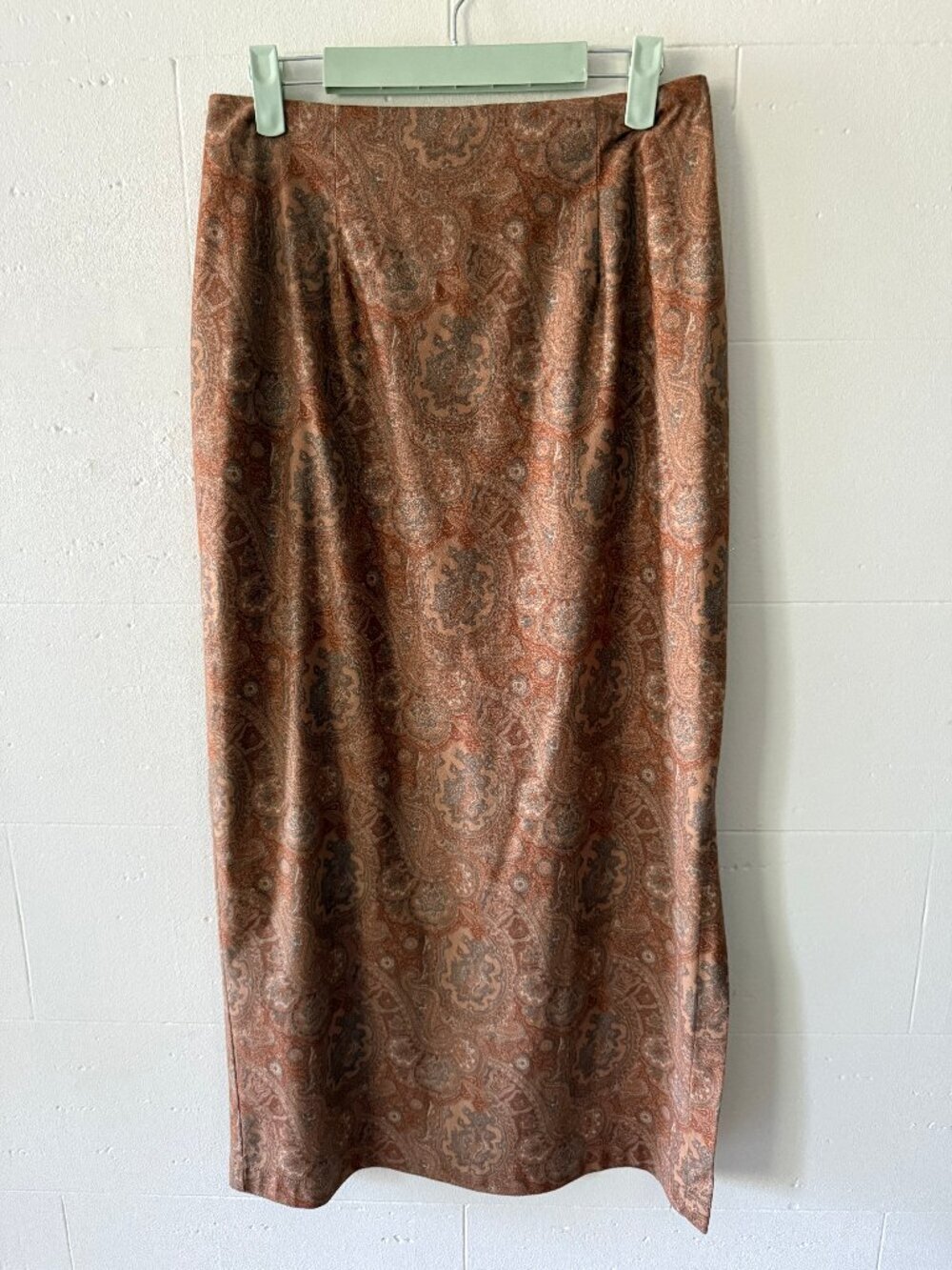 Vintage | Ultra Soft Paisley Maxi Earthtones Boho Festival Skirt | Medium